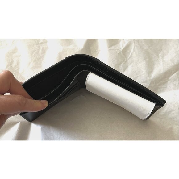 New Michael Kors Cooper Two-Tone Billfold Wallet with Coin Pouch Black / White - Picture 3 of 7